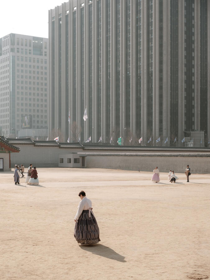 apparently lonely - Seoul, Korea